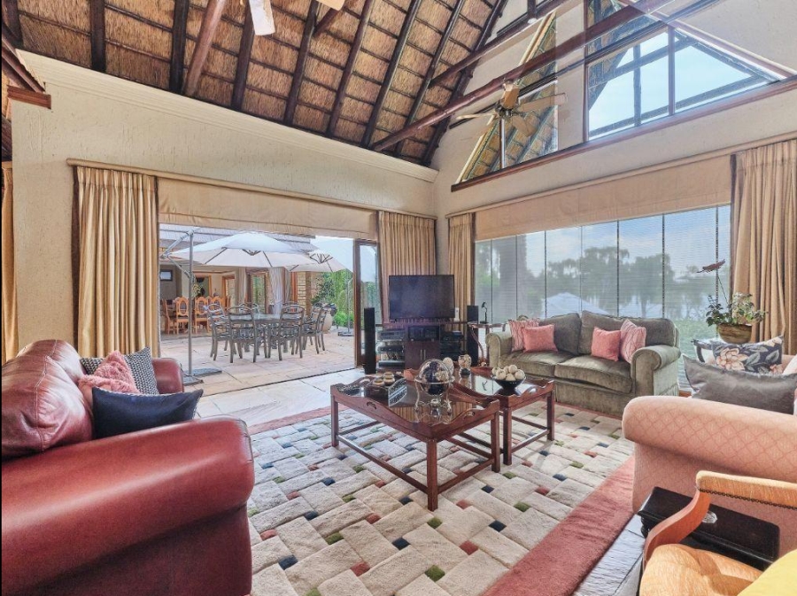 7 Bedroom Property for Sale in Mullersrust Free State